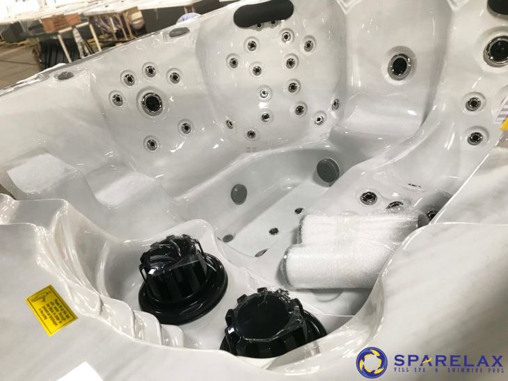 Outdoor 8 Meter Swim Spa Whirlpool